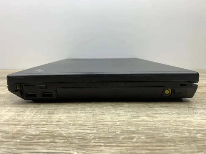 Ноутбук Б-клас Lenovo ThinkPad L420 / 14" (1366x768) TN / Intel Core i5-2430M (2 (4) ядра по 2.4 - 3.0 GHz) / 8 GB DDR3 / 240 GB SSD / Intel HD Graphics 3000 / WebCam б/в - зображення 5