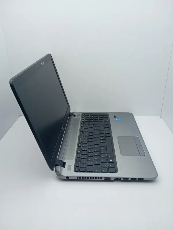 Ноутбук HP ProBook 450 G2 / 15.6" (1366x768) TN / Intel Core i5-5200U (2 (4) ядра по 2.2 - 2.7 GHz) / 8 GB DDR3 / 240 GB SSD / Intel HD Graphics 5500 / WebCam б/в - зображення 5