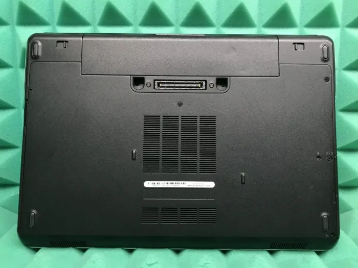 Ноутбук Б-клас Dell Latitude E6440 / 14" TN / Core i5-4300M (2(4) ядра по 2.6-3.3GHz) / 8GB DDR3 / 128GB SSD / HD Graphics 4600 / WebCam /Win 10 б/в - зображення 6