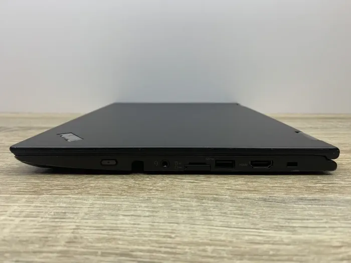 Ноутбук-трансформер Б-клас Lenovo ThinkPad Yoga 370 / 13.3" (1920x1080) IPS Touch / Intel Core i5-7300U (2 (4) ядра по 2.6 - 3.5 GHz) / 8 GB DDR4 / 240 GB SSD / Intel HD Graphics 620 / WebCam б/в - зображення 7