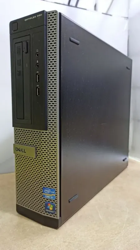 Комп'ютер Б-клас Dell OptiPlex 390 DT / Intel Core i7-2600 (4 (8) ядра по 3.4 - 3.8 GHz) / 16 GB DDR3 / 120 GB SSD + 500 GB HDD / Intel HD Graphics 2000 / DVD-ROM б/в - зображення 2
