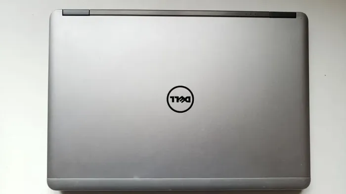 Ноутбук Dell Latitude E7440 / 14" (1366x768) TN / Intel Core i5-4310U (2 (4) ядра по 2.0 - 3.0 GHz) / 8 GB DDR3 / 128 GB SSD + 500 GB HDD / Intel HD Graphics 4400 / WebCam б/в - зображення 7