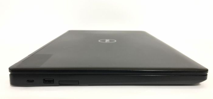 Мобільна робоча станція Б-клас Dell Precision 3520 / 15.6" (1920x1080) IPS / Intel Core i7-7820HQ (4 (8) ядра по 2.9 - 3.9 GHz) / 16 GB DDR4 / 256 GB SSD / nVidia Quadro M620, 2 GB GDDR5, 128-bit / WebCam / Win 10 Pro б/в - зображення 4