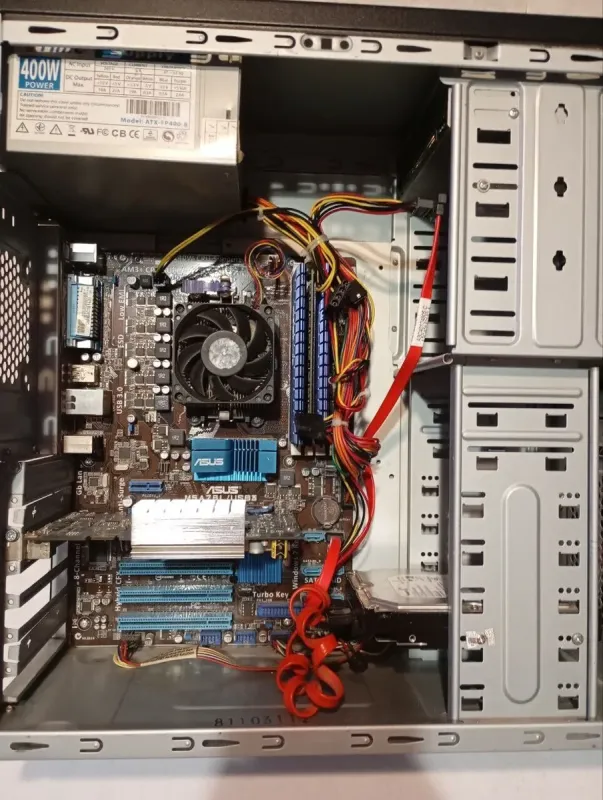 ПК Б-клас HuntKey Tower / AMD Athlon II X3 450 (3 ядра по 3.2 GHz) / 8 GB DDR3 / 64 GB SSD + 250 GB HDD / nVidia GeForce 7600 GS, 512 MB DDR2, 128-bit / Win 7 б/в - зображення 5