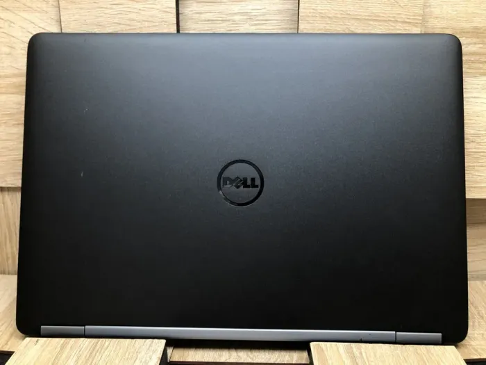 Ультрабук Dell Latitude E7470 / 14" (1920x1080) IPS / Intel Core i5-6300U (2 (4) ядра по 2.4 - 3.0 GHz) / 8 GB DDR4 / 256 GB SSD M.2 / Intel HD Graphics 520 / WebCam б/в - зображення 8