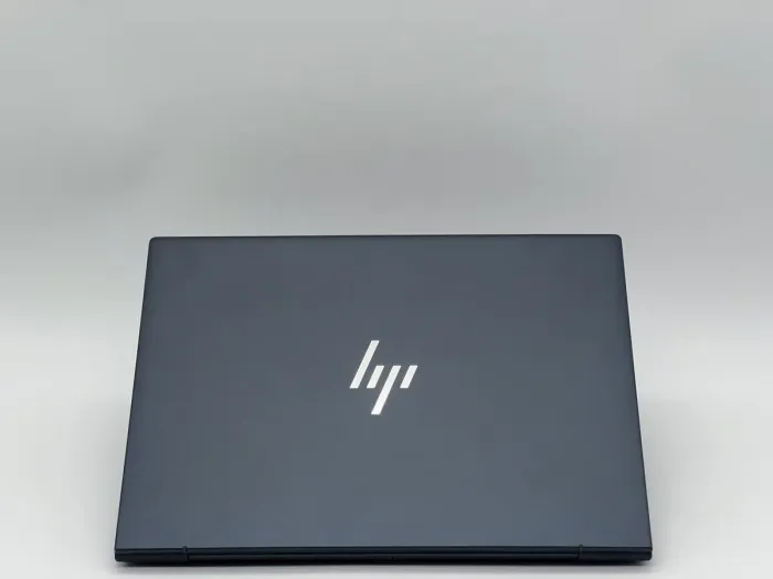 Ультрабук HP Elite Dragonfly 13.5 inch G3 / 13.5" (1920x1280) IPS Touch / Intel Core i7-1265U (10 (12) ядер по 3.6 - 4.8 GHz) / 32 GB DDR5 / 480 GB SSD / Intel Iris Xe Graphics / WebCam б/в - зображення 5