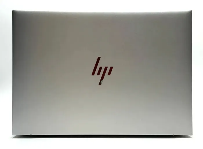 Ультрабук HP EliteBook 860 G9 / 16" (1920x1200) IPS / Intel Core i5-1235U (10 (12) ядер по 3.3 - 4.4 GHz) / 16 GB DDR5 / 256 GB SSD / Intel Iris Xe Graphics / WebCam / Win 11 б/в - зображення 3