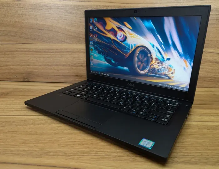 Нетбук Dell Latitude 7280 / 12.5" (1366x768) TN / Intel Core i7-7600U (2 (4) ядра по 2.8 - 3.9 GHz) / 8 GB DDR4 / 256 GB SSD / Intel HD Graphics 520 / WebCam / Windows 10 б/в - зображення 5