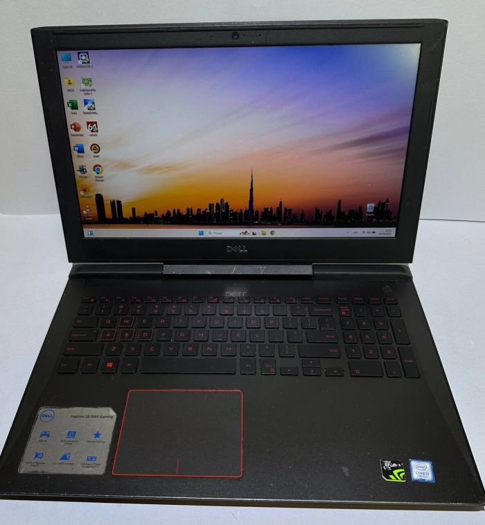 Ігровий ноутбук Б-класу Dell Inspiron 15 7000 / 15.6" (1920x1080) TN / Intel Core i5-7300HQ (4 ядра по 2,5 - 3,5 ГГц) / 16 ГБ DDR4 / 128 ГБ SSD + 1000 HDD / nVidia GeForce GTX 1050, 4 ГБ GDDR5, 128-біт / WebCam / Win 11 Home б/в - зображення 2