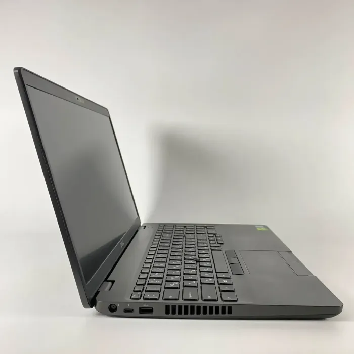 Ультрабук Dell Latitude 5501 / 15.6" (1920x1080) IPS / Intel Core i5-9400H (4 (8) ядра по 2.5 - 4.3 GHz) / 16 GB DDR4 / 256 GB SSD / nVidia GeForce MX150, 2 GB GDDR5, 64-bit / WebCam / SIM б/в - зображення 4