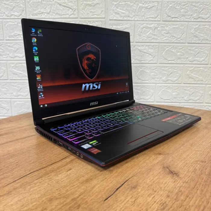 Ігровий ноутбук Б-клас MSI GL63 9SDK / 15.6" (1920x1080) IPS / Intel Core i7-9750H (6 (12) ядер по 2.6 - 4.5 GHz) / 16 GB DDR4 / 512 GB SSD / nVidia GeForce GTX 1660 Ti, 6 GB GDDR6, 192-bit / WebCam б/в - зображення 4