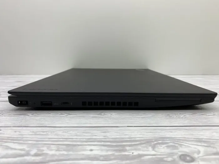 Ноутбук Б-клас Lenovo ThinkPad T570 / 15.6" (1920x1080) IPS Touch / Intel Core i5-6300U (2 (4) ядра по 2.4 - 3.0 GHz) / 8 GB DDR4 / 240 GB SSD / Intel HD Graphics 520 / WebCam б/в - зображення 4