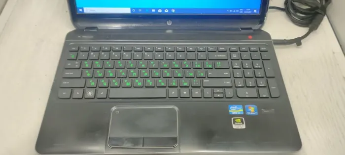 Ноутбук Б-класс HP Pavilion dv6t-7000 / 15.6" TN / Intel Core i5-3230M (2 (4) ядра по 2.6-3.2 GHz) / 8GB DDR3 / 120GB SSD / GeForce GT 630M, 1 GB DDR3, 128-bit / WebCam / DVD-ROM / АКБ не тримає б/в - зображення 5