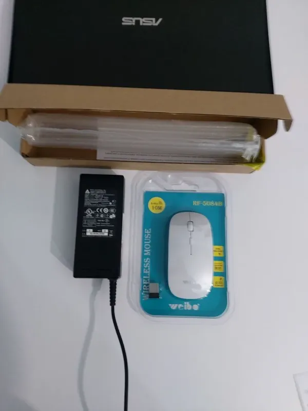 Ноутбук Б-клас Asus K56CM / 15.6" (1366x768) TN / Intel Core i5-3317U (2 (4) ядра по 1.7 - 2.6 GHz) / 12 GB DDR3 / 240 GB SSD / nVidia GeForce GT 635M, 2 GB GDDR3, 128-bit / WebCam / DVD-ROM б/в - зображення 6