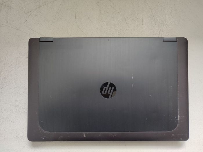 Мобільна робоча станція HP ZBook 17 G1 / 17.3" (1920x1080) TN / Intel Core i7-4900MQ (4 (8) ядра по 2.8 - 3.8 GHz) / 32 GB DDR3 / 256 GB SSD / nVidia Quadro K610M, 1 GB GDDR5, 64-bit / WebCam / DVD-ROM б/в - зображення 7
