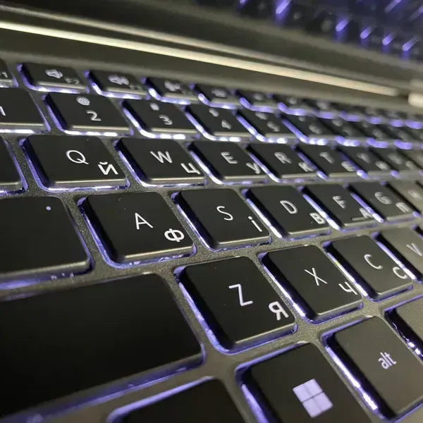 Ультрабук Dell Latitude 5430 / 14" (1920x1080) IPS / Intel Core i7-1265U (10 (12) ядер по 3.6 - 4.8 GHz) / 16 GB DDR4 / 512 GB SSD / Intel Iris Xe Graphics / WebCam / HDMI б/в - зображення 6