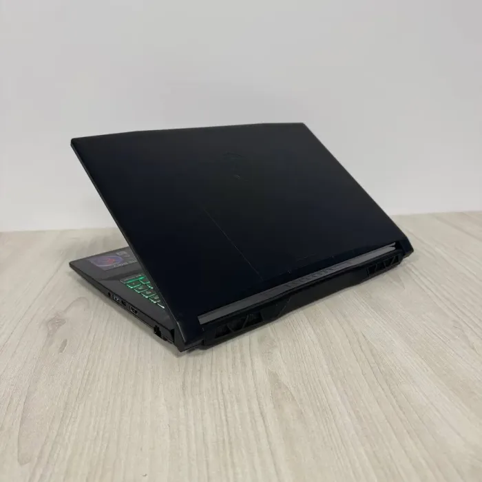 Ігровий ноутбук MSI Katana 15 B12VGK / 15.6" (1920x1080) IPS / Intel Core i7-12650H (10 (16) ядер по 3,5 - 4,7 ГГц) / 16 ГБ DDR5 / 512 ГБ SSD NVMe / nVidia GeForce RTX 4070, 8 ГБ GDDR6, 128-bit / WebCam б/в - зображення 6