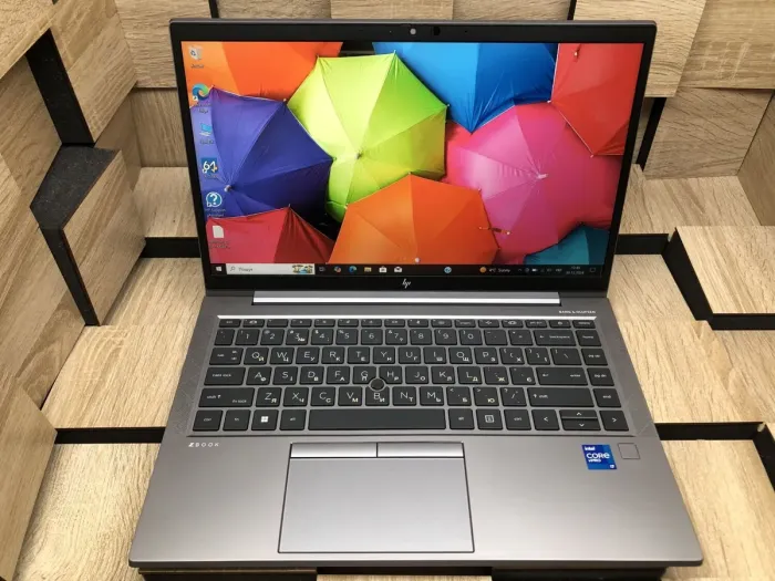 Ультрабук Б-клас HP ZBook Firefly 14 G8 / 14" (1920x1080) IPS / Intel Core i7-1185G7 (4 (8) ядра по 1.2 - 4.8 GHz) / 8 GB DDR4 / 512 GB SSD / Intel Iris Xe Graphics / WebCam б/в - зображення 2