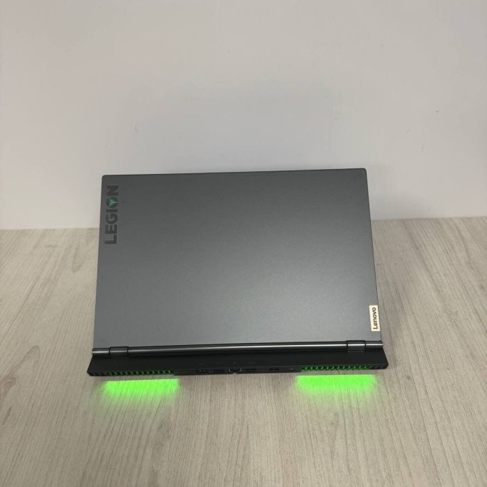 Ігровий ноутбук Lenovo Legion 7 15IMHg05 / 15.6" (1920x1080) IPS / Intel Core i7-10875H (8 (16) ядер по 2,3 - 5,1 ГГц) / 16 ГБ DDR4 / 512 ГБ SSD / nVidia GeForce RTX 2080 Super Max-Q, 8 ГБ GDDR6, 256-біт / WebCam б/в - изображение 8