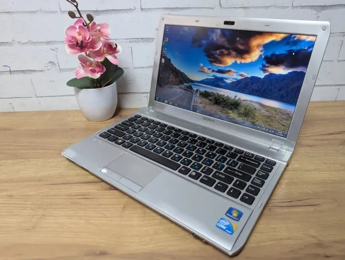 Ноутбук Б-клас Sony PCG-51211L / 14" (1366x768) TN / Intel Core i5-430M (2 (4) ядра по 2.26 - 2.53 GHz) / 8 GB DDR3 / 128 GB SSD / Intel HD Graphics / WebCam б/в - зображення 6