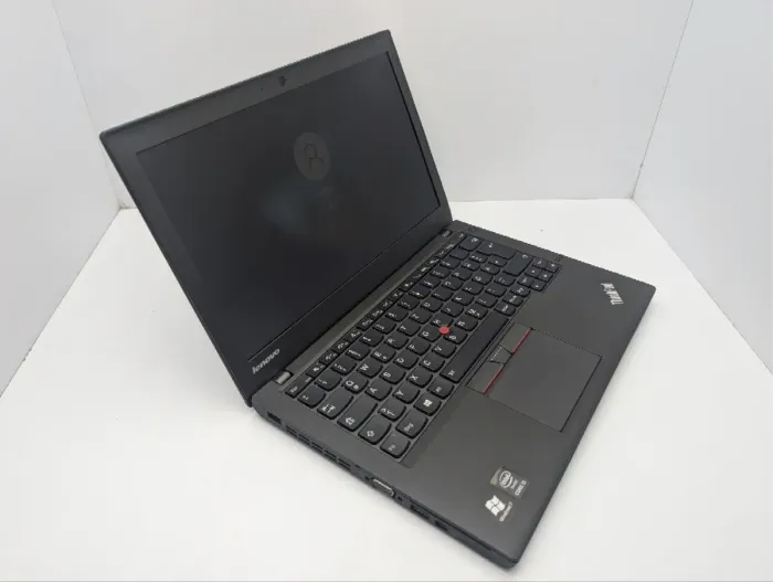 Нетбук Lenovo ThinkPad X250 / 12.5" (1366x768) TN / Intel Core i5-5200U (2 (4) ядра по 2.2 - 2.7 GHz) / 8 GB DDR3 / 180 GB SSD / Intel HD Graphics 5500 / WebCam б/в - зображення 6
