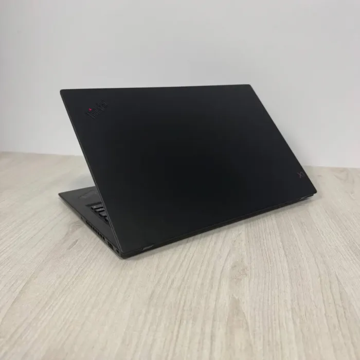 Ультрабук Lenovo ThinkPad X1 Carbon (6th Gen) / 14" (1920×1080) IPS / Intel Core i5-8350U (4 (8) ядра по 1.7 - 3.6 GHz) / 8 GB DDR3 / 256 GB SSD / Intel HD Graphics 620 / WebCam б/в - зображення 7