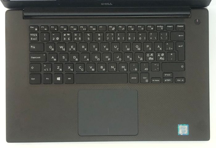 Мобільна робоча станція Dell Precision 5510 / 15,6" (1920x1080) IPS / Intel Xeon E3-1505M v5 (4 (8) ядра по 2,8 - 3,7 ГГц) / 16 ГБ DDR4 / 512 ГБ SSD / nVidia Quadro M1000M, 2 ГБ GDDR5, 128-біт / WebCam / Win 10 Pro б/в - зображення 8