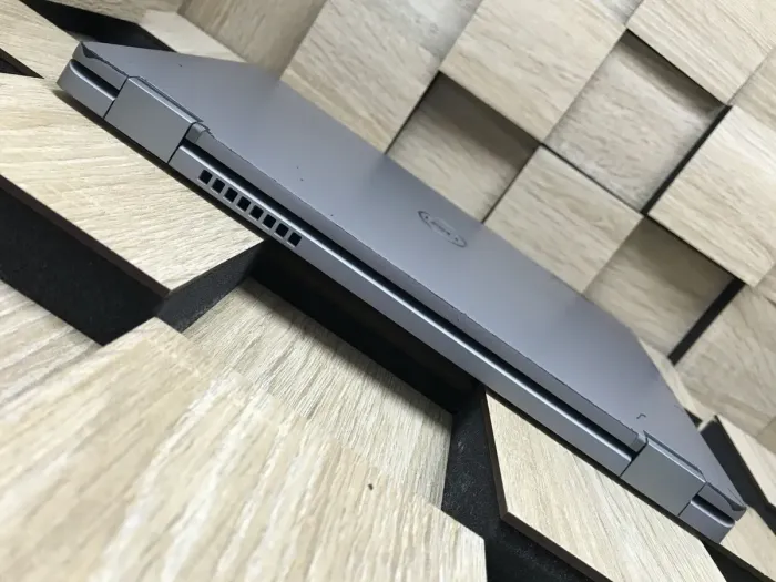Ноутбук-трансформер Б-клас Dell Latitude 5310 2-in-1 / 13.3" (1920x1080) IPS Touch / Intel Core i5-10310U (4 (8) ядра по 1.7 - 4.4 GHz) / 8 GB DDR4 / 240 GB SSD M.2 / Intel UHD Graphics / WebCam / USB 3.2 / HDMI / Windows 10 б/в - зображення 7