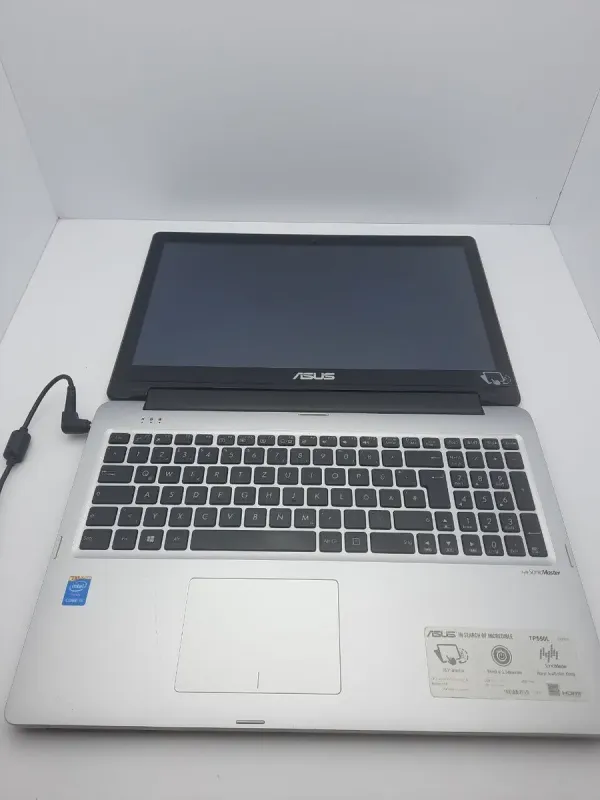 Ноутбук Б-клас Asus TP550L / 15.6" (1366x768) TN / Intel Core i5-4210U (2 (4) ядра по 1.7 - 2.7 GHz) / 4 GB DDR3 / 320 GB HDD / Intel HD Graphics 4400 / WebCam / АКБ не тримає б/в - зображення 3