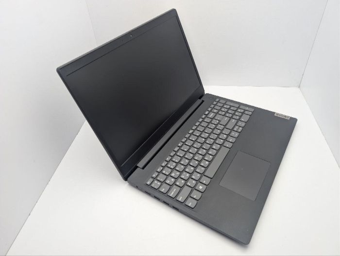 Ультрабук Lenovo IdeaPad 3 15IGL05 / 15.6" (1920x1080) TN / Intel Pentium Silver N5030 (4 ядра по 1.1 - 3.1 GHz) / 4 GB DDR4 / 120 GB SSD / Intel UHD Graphics 605 / WebCam б/в - зображення 6