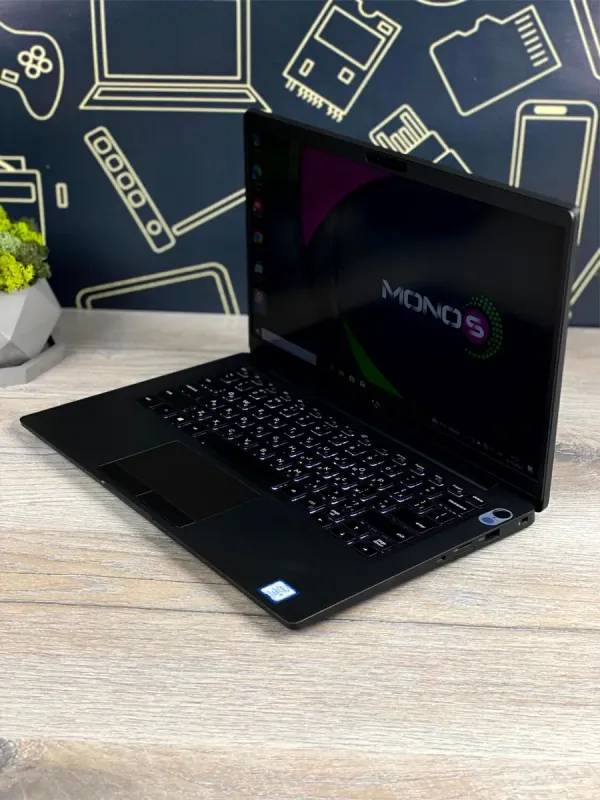 Ультрабук Dell Latitude 7400 / 14" TN / Intel Core i5-8365U (4 (8) ядра по 1.6-4.1 GHz) / 8 GB DDR4 / 256 GB SSD / Intel UHD Graphics / WebCam б/в - зображення 5
