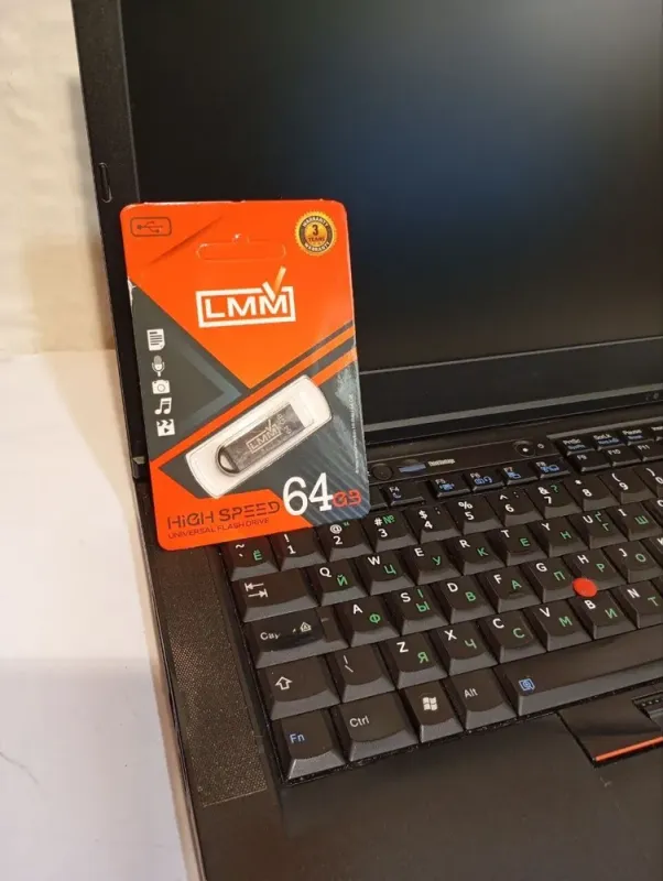 Ноутбук Б-клас Lenovo ThinkPad T420 / 14" (1366x768) TN / Intel Core i5-2520M (2 (4) ядра по 2.5 - 3.2 GHz) / 8 GB DDR3 / 120 GB SSD / Intel HD Graphics 3000 / DVD-ROM / WebCam б/в - зображення 7