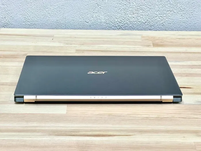 Ультрабук Acer Swift SF514-55 / 14" (1920x1080) IPS Touch / Intel Core i5-1135G7 (4 (8) ядра по 2.4 - 4.2 GHz) / 8 GB DDR4 / 512 GB SSD / Intel Iris Xe Graphics / WebCam / Win 11 Home б/в - зображення 3
