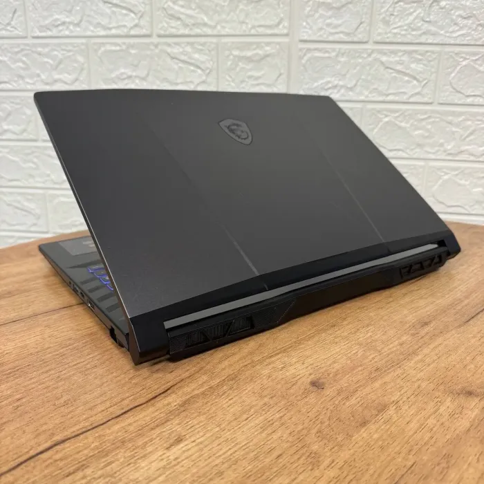 Ігровий ноутбук MSI Pulse GL66 11UEK / 15.6" (1920x1080) IPS / Intel Core i7-11800H (8 (16) ядер по 2.3 - 4.6 GHz) / 16 GB DDR4 / 500 GB SSD / nVidia GeForce RTX 3060, 6 GB GDDR6, 192-bit / WebCam б/в - зображення 6