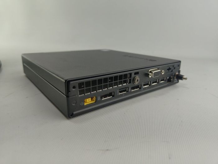 Комплект ПК: неттоп Lenovo ThinkCentre M910q Tiny USFF / Intel Core i5-7500T (4 ядра по 2.7 - 3.3 GHz) / 16 GB DDR4 / 512 GB SSD / Intel HD Graphics 630 + Монітор 24" (1920x1080) TN б/в - зображення 4