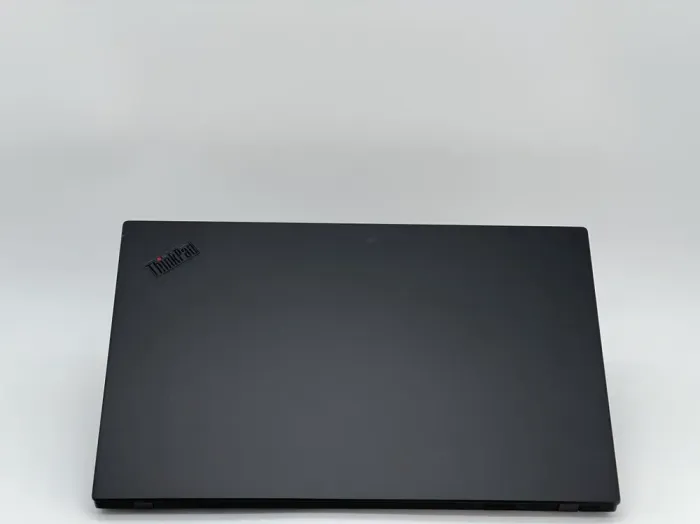 Ультрабук Lenovo ThinkPad X1 Carbon G6 / 14" (1920x1080) IPS / Intel Core i5-8350U (4 (8) ядра по 1.7 - 3.6 GHz) / 8 GB DDR3 / 240 GB SSD / Intel UHD Graphics 620 / WebCam б/в - зображення 5