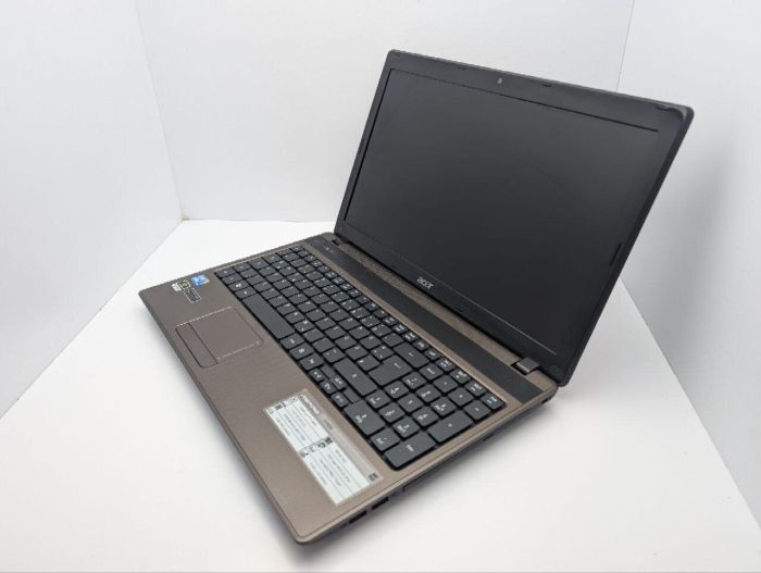 Ноутбук Acer Aspire 5742G / 15.6" (1366x768) TN / Intel Core i3-380M (2 (4) ядра по 2.53 GHz) / 6 GB DDR3 / 500 GB HDD / nVidia GeForce GT 540M, 1 GB GDDR3, 128-bit / WebCam б/в - зображення 7