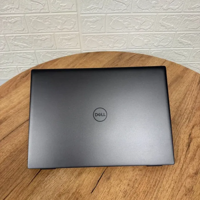 Ігровий ноутбук Dell Vostro 7620 / 16" (1920x1200) IPS / Intel Core i7-12700H (14 (20) ядер по 3.5 - 4.7 GHz) / 16 GB DDR4 / 512 GB SSD / nVidia GeForce RTX 3050 Ti, 4 GB GDDR6, 128-bit / WebCam б/в - зображення 3