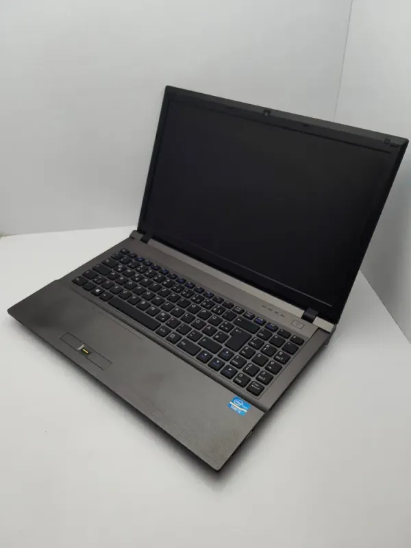 Ноутбук Asus Terra 1541 / 15.6" (1366x768) TN / Intel Core i5-4200M (2 (4) ядра по 2.5 - 3.1 GHz) / 6 GB DDR3 / 320 GB HDD / Intel HD Graphics 4600 / WebCam б/в - зображення 4