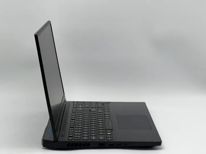 Ігровий ноутбук Acer Predator Helios 16 PH16-71-948L / 16" (2560x1600) IPS / Intel Core i9-13900HX (24 (32) ядра по 2,2 - 5,4 ГГц) / 32 ГБ DDR5 / 960 ГБ SSD / nVidia GeForce RTX 4080, 12 ГБ GDDR6, 192-біт / Веб-камера б/в - зображення 3