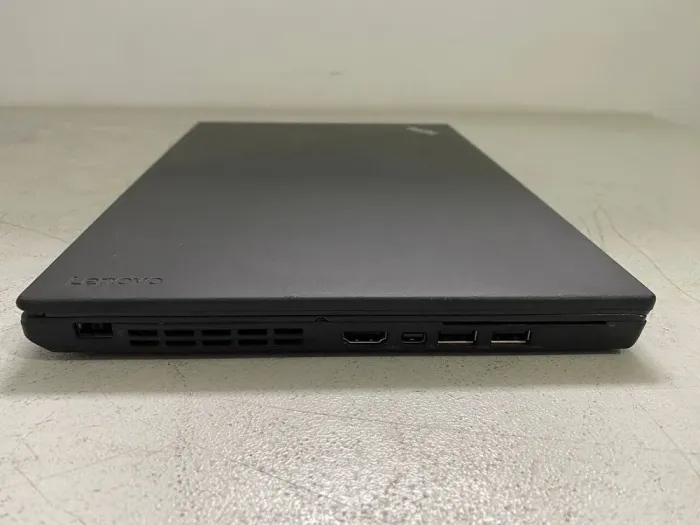 Нетбук Б-клас Lenovo ThinkPad X260 / 12.5" (1366x768) IPS / Intel Core i5-6200U (2 (4) ядра по 2.3 - 2.8 GHz) / 8 GB DDR4 / 128 GB SSD / Intel HD Graphics 520 / WebCam б/в - зображення 4