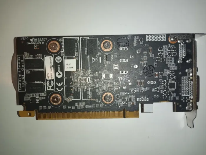 Дискретна відеокарта nVidia GeForce GT 630, 2 GB DDR3, 128-bit / 1x DVI, 1x DispleyPort б/в - зображення 3