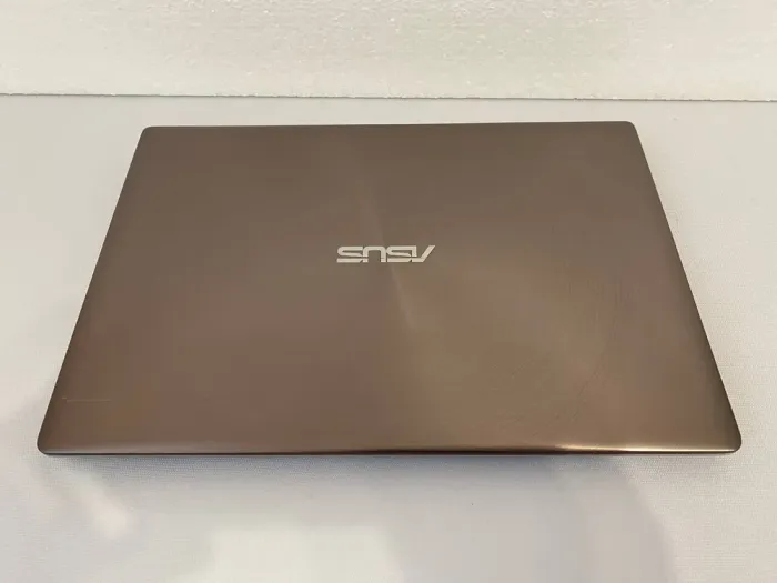 Ноутбук Б-клас Asus ZenBook UX303L / 13.3" (1366x768) TN / Intel Core i5-5200U (2 (4) ядра по 2.2 - 2.7 GHz) / 8 GB DDR3 / 128 GB SSD / Intel HD Graphics 5500 / WebCam б/в - зображення 9