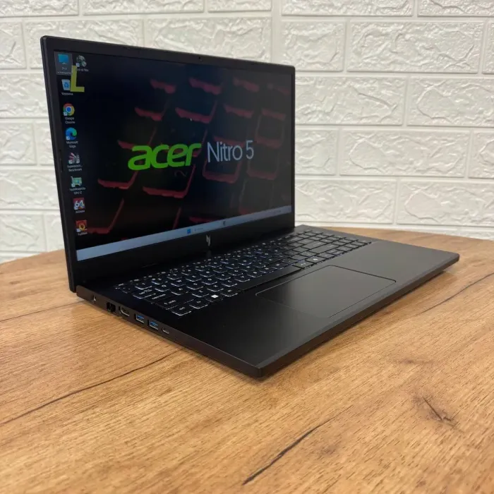 Ігровий ноутбук Б-клас Acer Nitro V15 ANV15-41 / 15.6" (1920x1080) IPS / AMD Ryzen 5 7535HS (6 (12) ядер по 3.3 - 4.55 GHz) / 16 GB DDR5 / 512 GB SSD / nVidia GeForce RTX 4050, 6 GB GDDR6, 96-bit / WebCam б/в - зображення 4