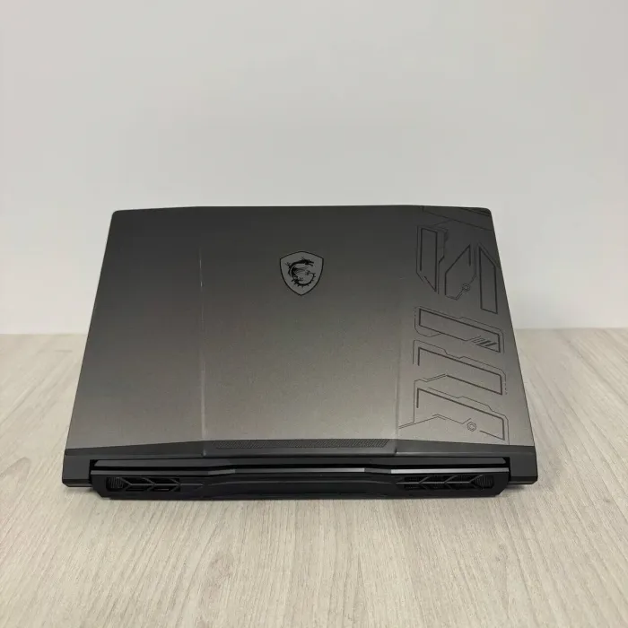 Ігровий ноутбук Б-класу MSI Pulse 15 B13VGK / 15.6" (1920x1080) IPS / Intel Core i7-13700H (14 (20) ядер по 2.4 - 5.0 GHz) / 16 GB DDR5 / 512 GB SSD NVMe / nVidia GeForce RTX 4070, 8 GB GDDR6, 128-bit / WebCam б/в - зображення 7