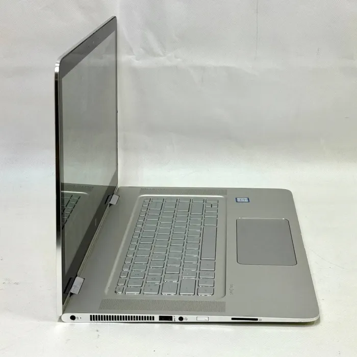 Ультрабук-трансформер HP Spectre x360 15-ap012dx / 15.6" (3840x2160) IPS Touch / Intel Core i7-6500U (2 (4) ядра по 2.5 - 3.1 GHz) / 16 GB DDR4 / 256 GB SSD / Intel HD Graphics 520 / WebCam / Windows 10 Home б/в - зображення 6