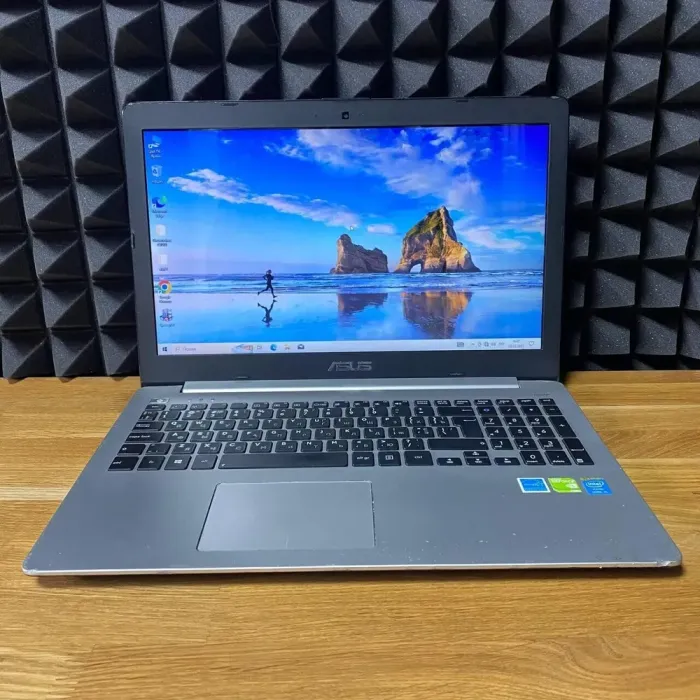 Ноутбук Б-клас Asus R553L / 15.6" (1366x768) TN / Intel Core i5-4200U (2 (4) ядра по 1.6 - 2.6 GHz) / 8 GB DDR3 / 256 GB SSD / nVidia GeForce GT 740M, 2 GB GDDR3, 64-bit / WebCam / DVD-ROM б/в - зображення 2