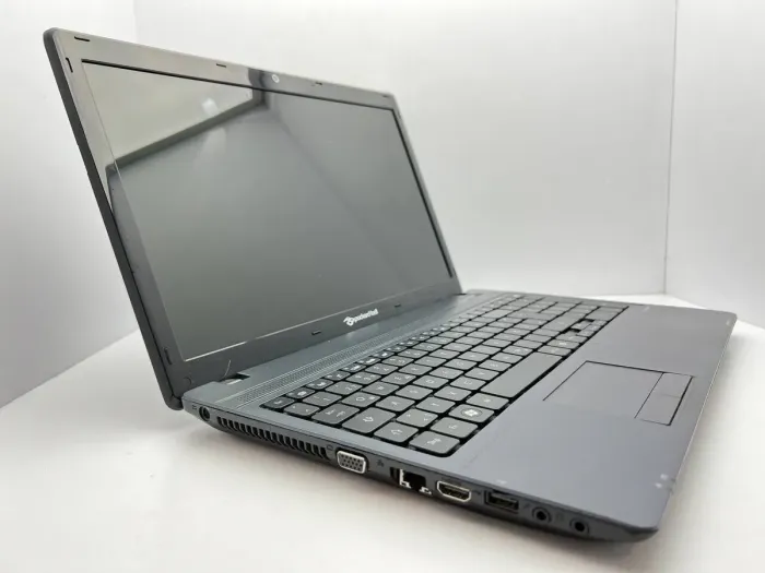 Ноутбук Б-клас Packard Bell EasyNote TM85/15.6" (1366x768) TN/Intel Core i3-330M (2(4) ядра по 2.13 GHz)/4 GB DDR3/500 GB HDD/Intel HD Graphics/WebCam/АКБ відсутнє б/в - зображення 2