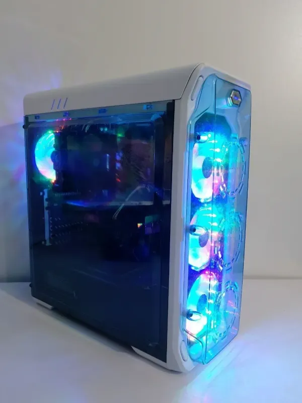 Ігровий ПК GameMax Starlight White Tower / Intel Core i5-7500 (4 ядра по 3,4 - 3,8 ГГц) / 16 ГБ DDR4 / 240 ГБ SSD + 480 ГБ SSD + 500 ГБ HDD / AMD Radeon RX 480, 8 ГБ GDDR5, 256-біт / 600 Вт б/в - зображення 3