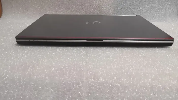 Мобільна робоча станція Fujitsu Celsius H760 / 15.6" (1920x1080) IPS / Intel Core i7-6820HQ (4 (8) ядра по 2.7 - 3.6 GHz) / 16 GB DDR4 / 256 GB SSD / nVidia Quadro M2000M, 4 GB GDDR5, 128-bit / WebCam / DVD-ROM / Windows 10 Pro б/в - зображення 7